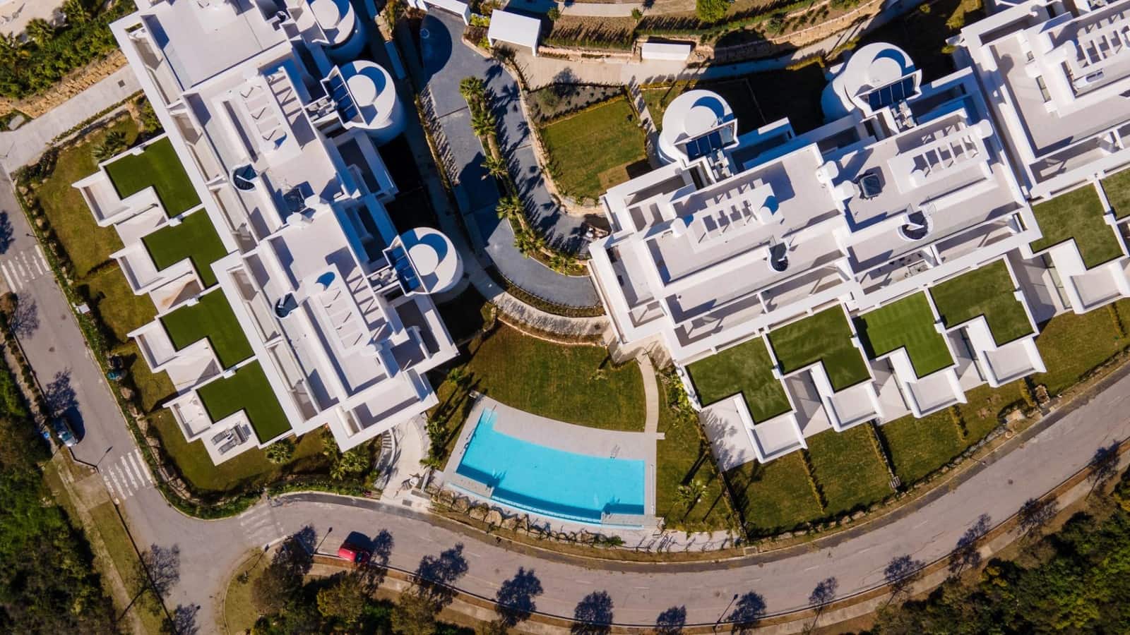 3 soverom Rekkehus til salgs i Casares med svømmebasseng garasje - € 1 200 000 (Ref: 8936974)