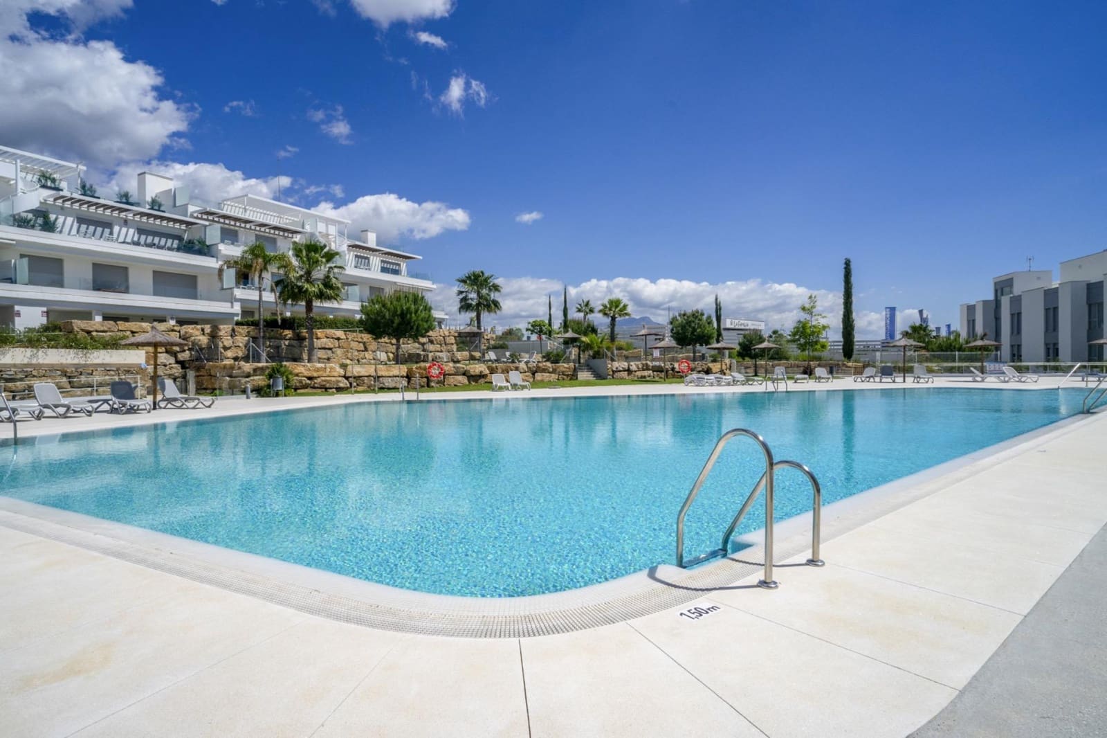 3 soveværelse Rækkehus til salg i Cancelada med swimmingpool garage - € 585.000 (Ref: 8962391)