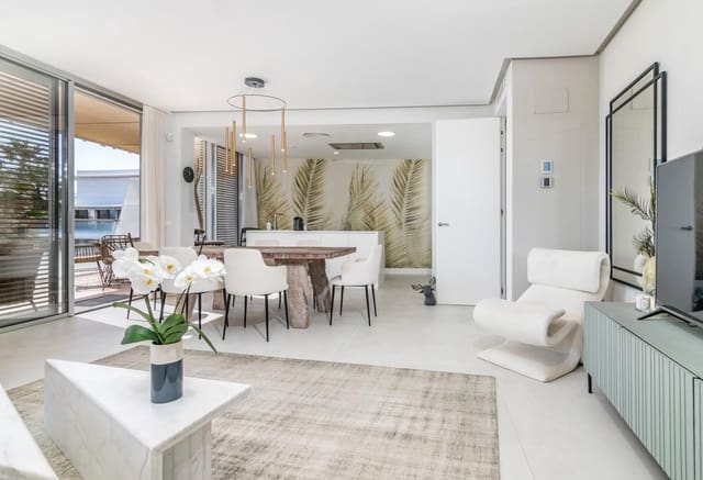 3 makuuhuone Huoneisto myytävänä paikassa Estepona mukana uima-altaan 
autotalli - 1 300 000 € (Ref: 9081686)