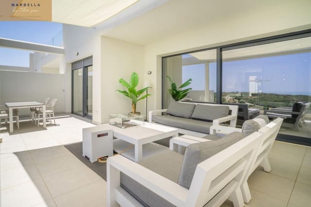 2 bedroom Apartment for sale in Casares with pool garage - € 720,000 (Ref: 9129863)