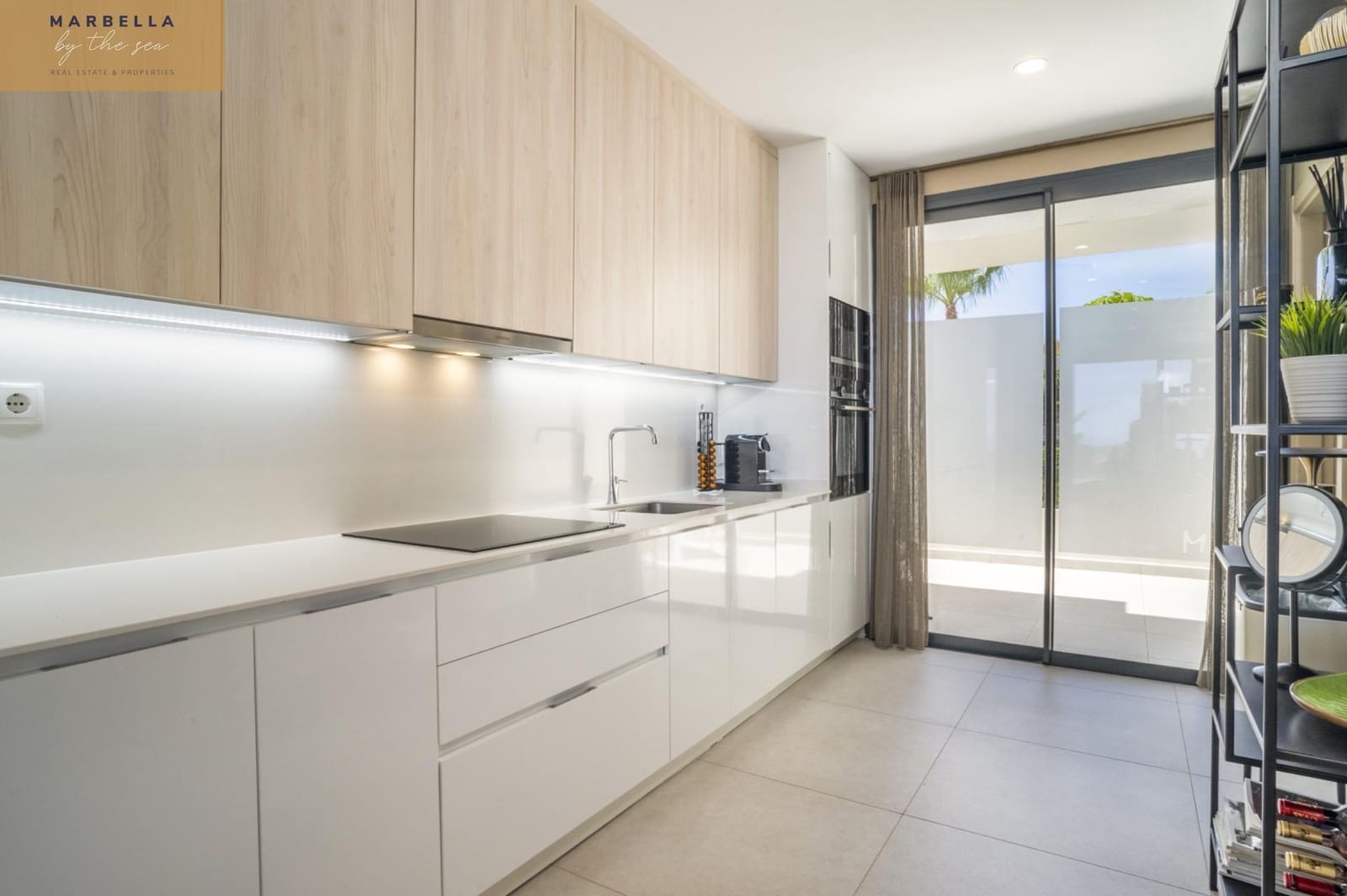 2 bedroom Apartment for sale in Casares with pool garage - € 720,000 (Ref: 9129863)