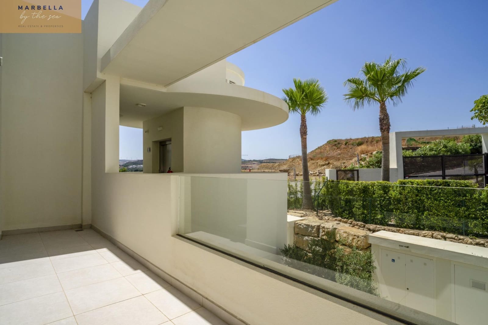 2 bedroom Apartment for sale in Casares with pool garage - € 720,000 (Ref: 9129863)