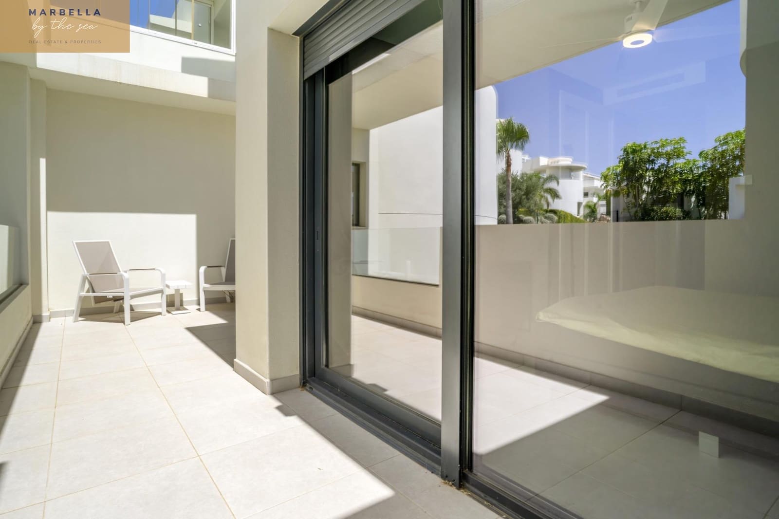 2 bedroom Apartment for sale in Casares with pool garage - € 720,000 (Ref: 9129863)