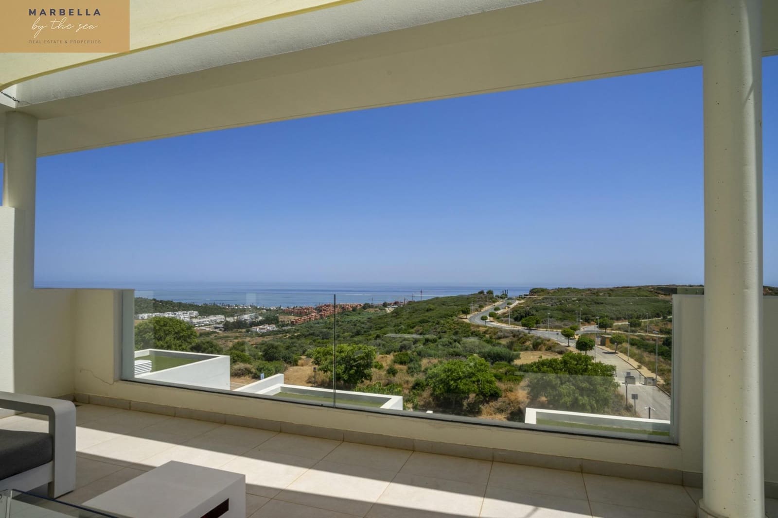 2 bedroom Apartment for sale in Casares with pool garage - € 720,000 (Ref: 9129863)
