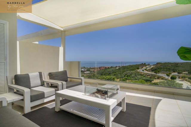 2 bedroom Apartment for sale in Casares with pool garage - € 720,000 (Ref: 9129863)