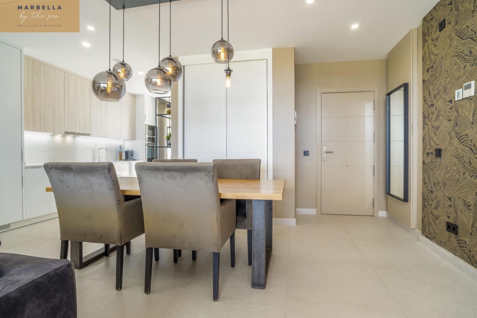 2 bedroom Apartment for sale in Casares with pool garage - € 720,000 (Ref: 9129863)