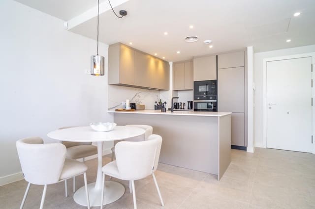 2 camera da letto Appartamento da affitare come casa vacanza in Estepona con piscina garage - 2.000 € (Rif: 9195716)