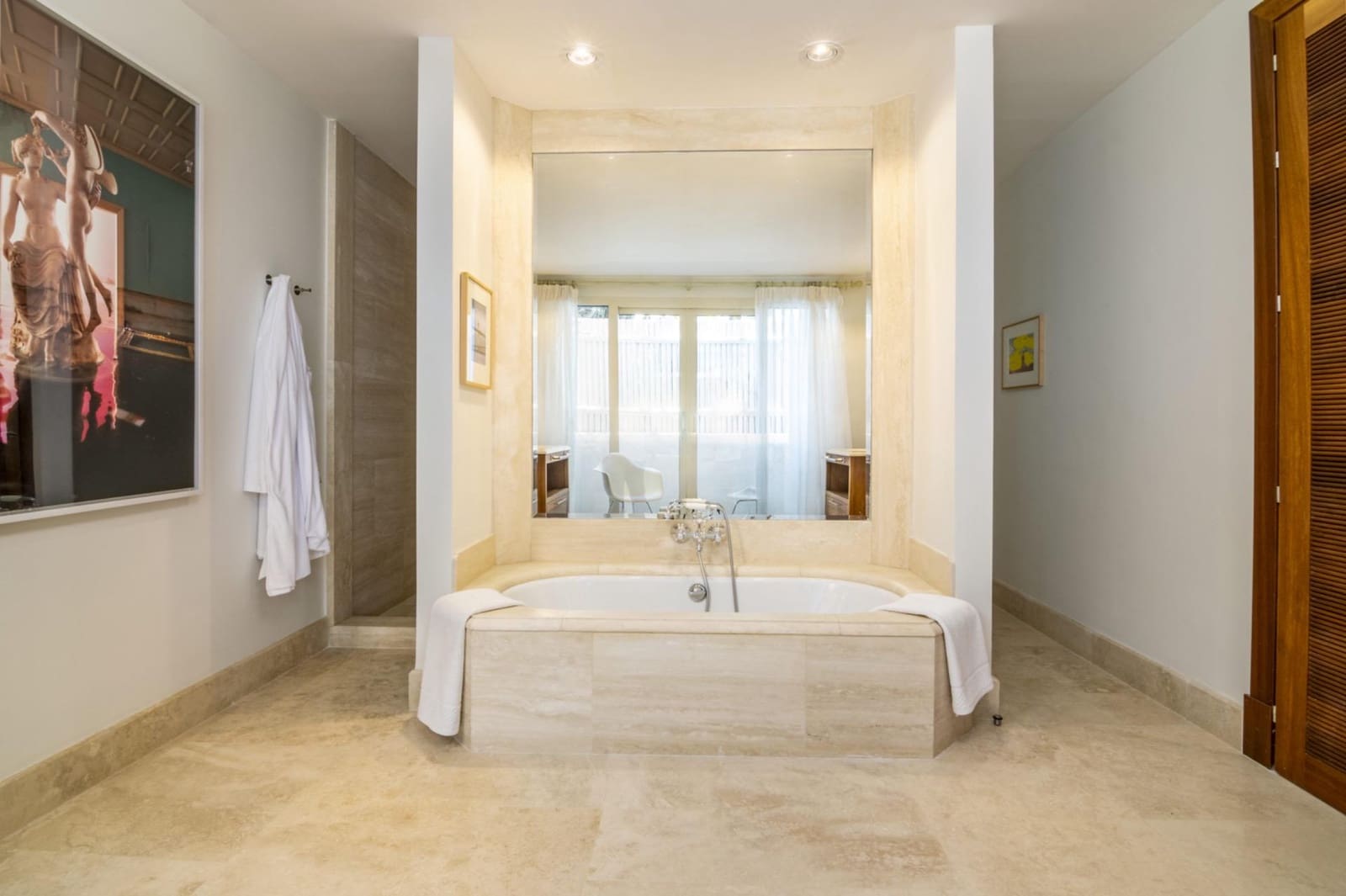 5 bedroom Villa for holiday rental in Casares with pool garage - € 10,000 (Ref: 9195720)