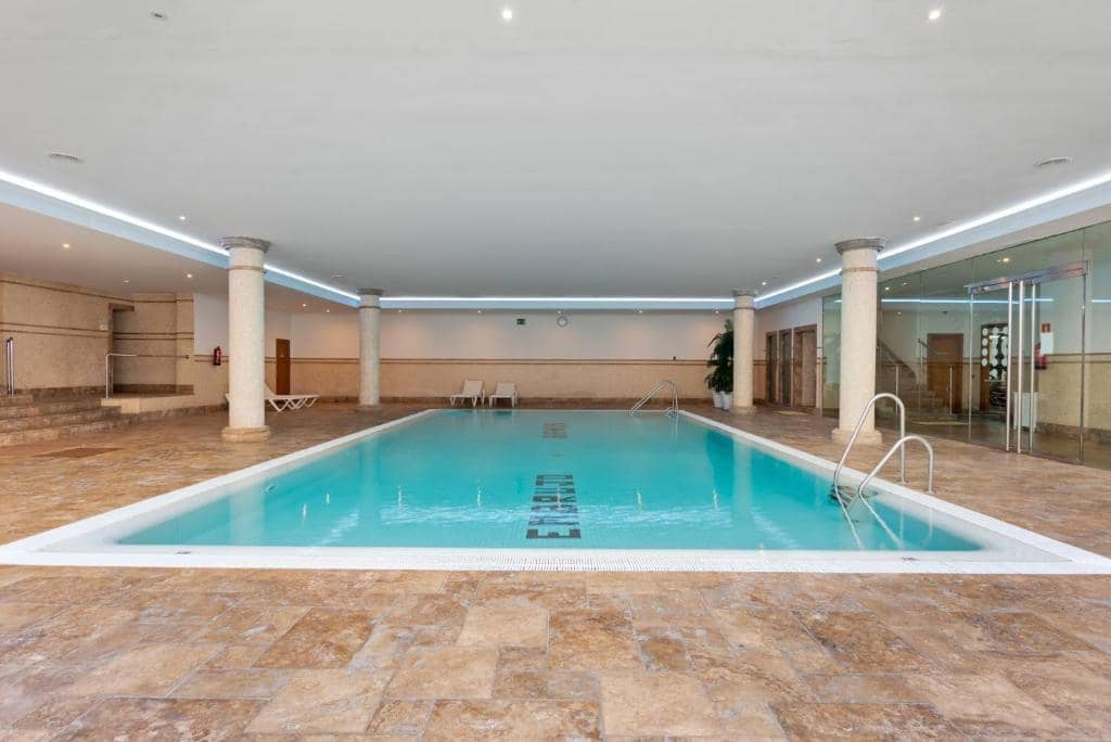 4 soverom Leilighet til salgs i Puerto Banus med svømmebasseng garasje - € 2 000 000 (Ref: 9204736)