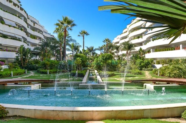 4 soverom Leilighet til salgs i Puerto Banus, Marbella med svømmebasseng garasje - € 2 000 000 (Ref: 9204736)