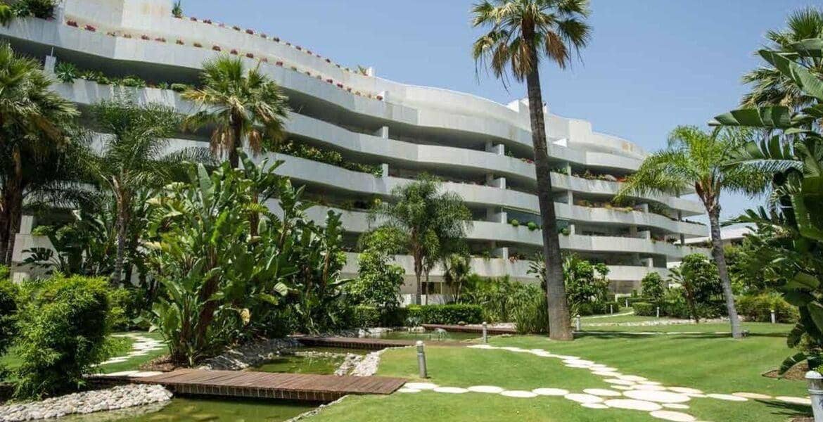 4 soverom Leilighet til salgs i Puerto Banus med svømmebasseng garasje - € 2 000 000 (Ref: 9204736)