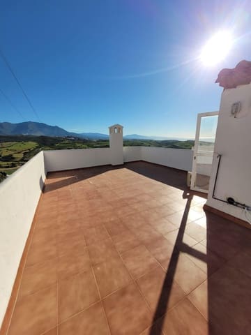 3 makuuhuone Rivitalo myytävänä paikassa Manilva - 299 000 € (Ref: 9313036)