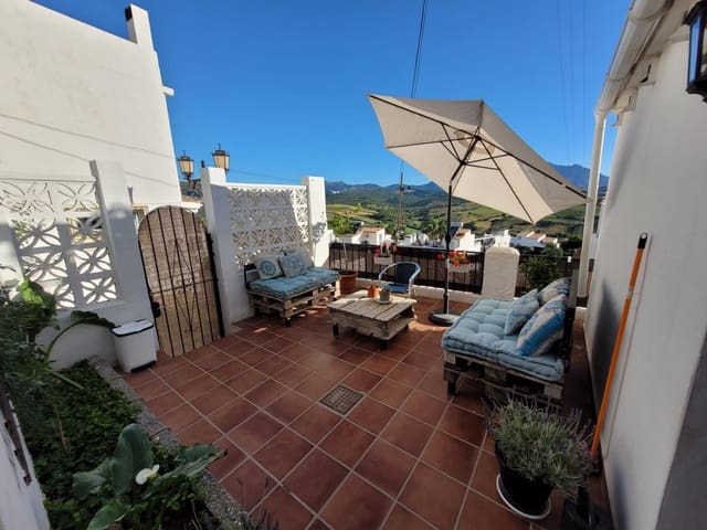 3 makuuhuone Rivitalo myytävänä paikassa Manilva - 299 000 € (Ref: 9313036)