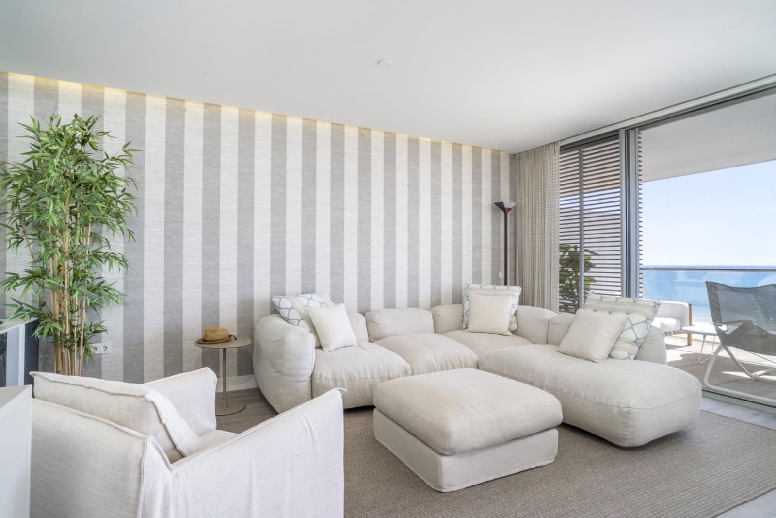 3 soverom Leilighet til salgs i Estepona med garasje - € 1 400 000 (Ref: 9755864)