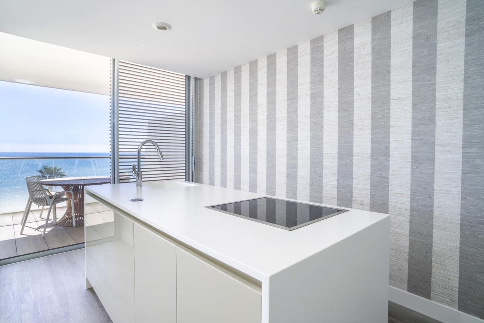 3 soverom Leilighet til salgs i Estepona med garasje - € 1 400 000 (Ref: 9755864)