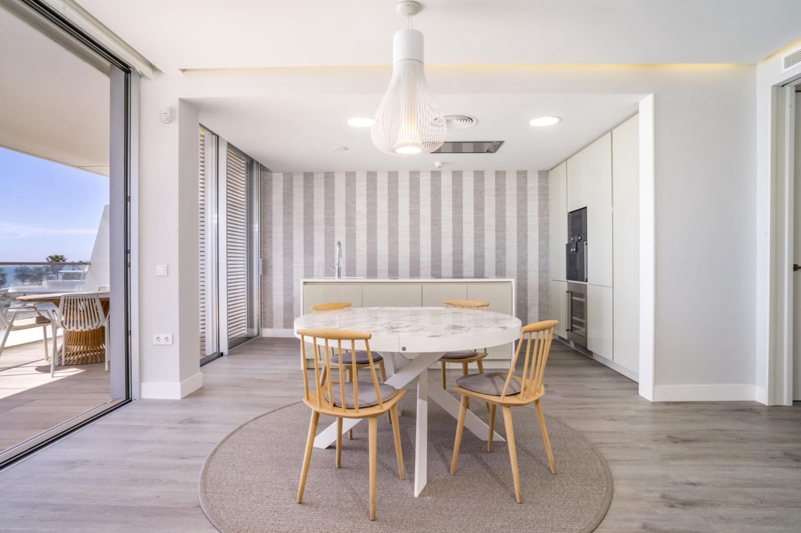 3 soverom Leilighet til salgs i Estepona med garasje - € 1 400 000 (Ref: 9755864)