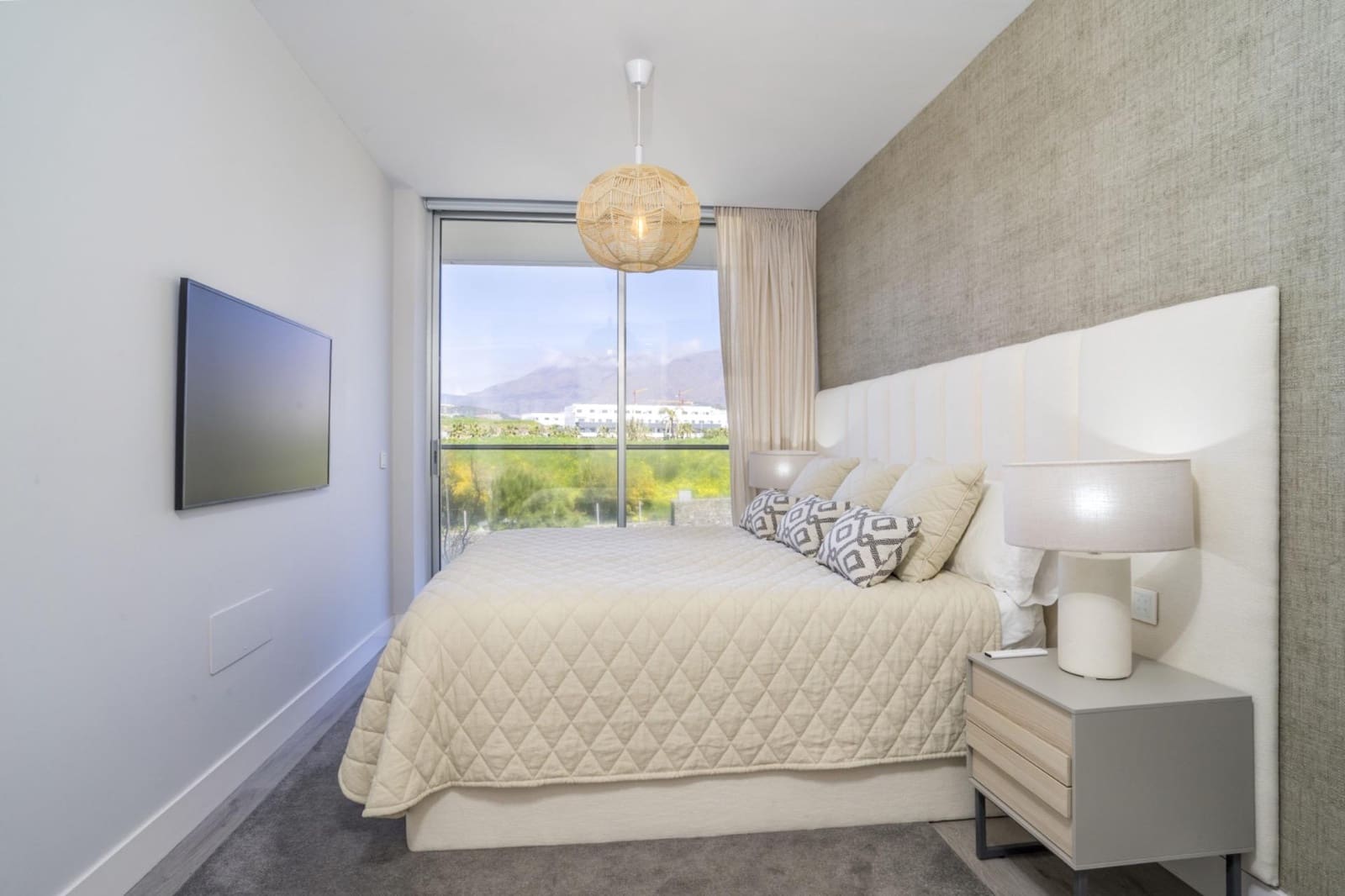 3 soverom Leilighet til salgs i Estepona med garasje - € 1 400 000 (Ref: 9755864)