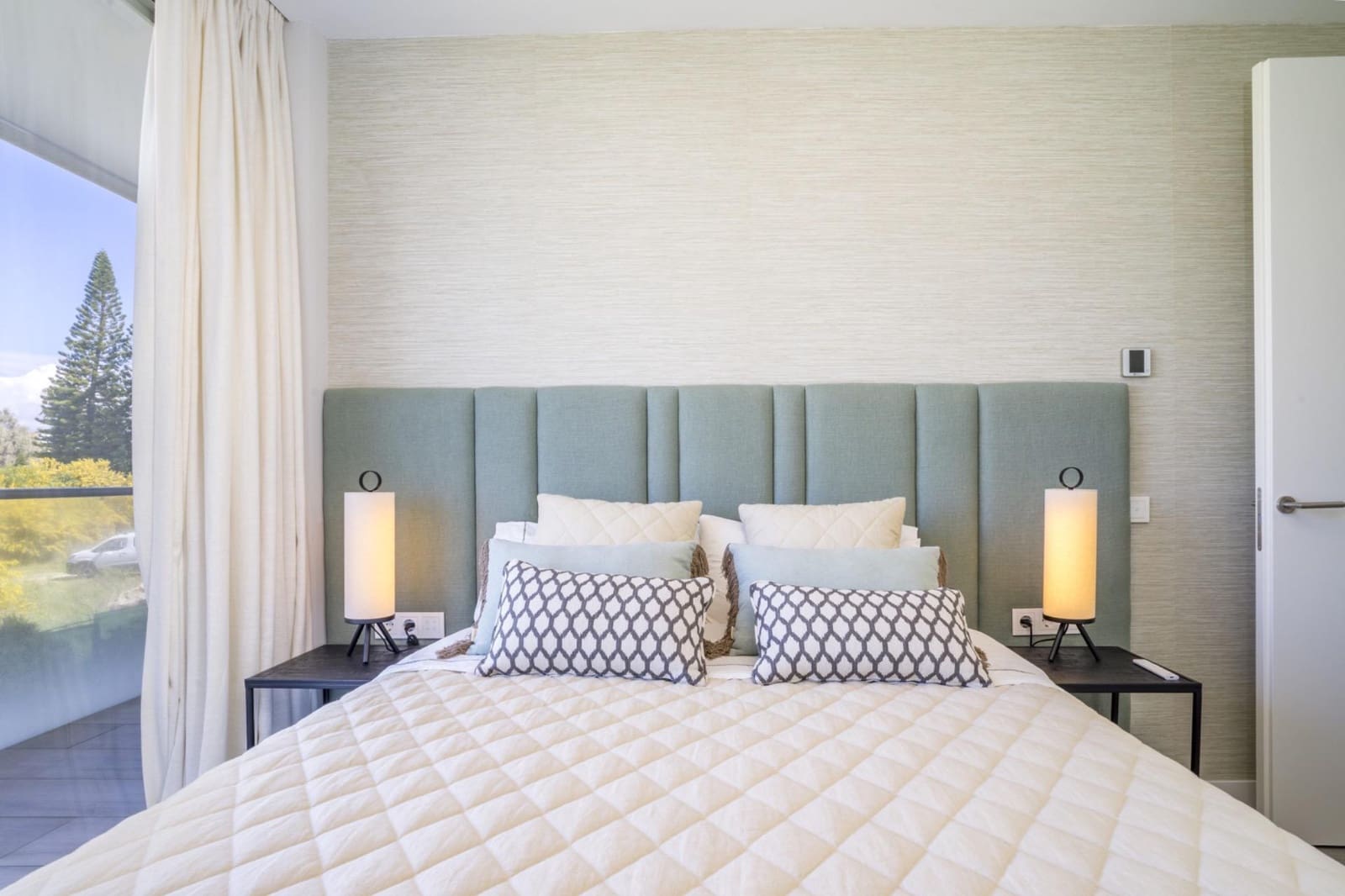 3 soverom Leilighet til salgs i Estepona med garasje - € 1 400 000 (Ref: 9755864)