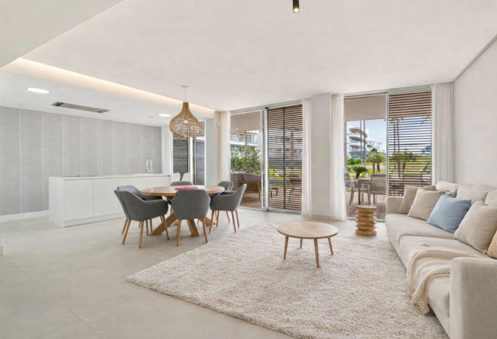 3 slaapkamer Appartement te koop in Estepona met zwembad garage - € 995.000 (Ref: 9778297)