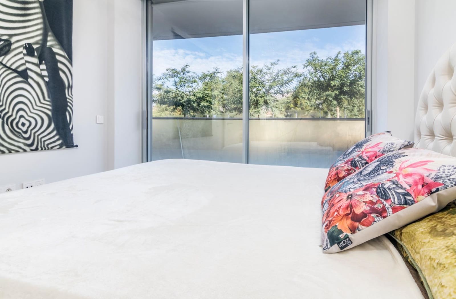 3 sypialnia Apartament na sprzedaż w Estepona z basenem garażem - 1 295 000 € (Ref: 9825618)