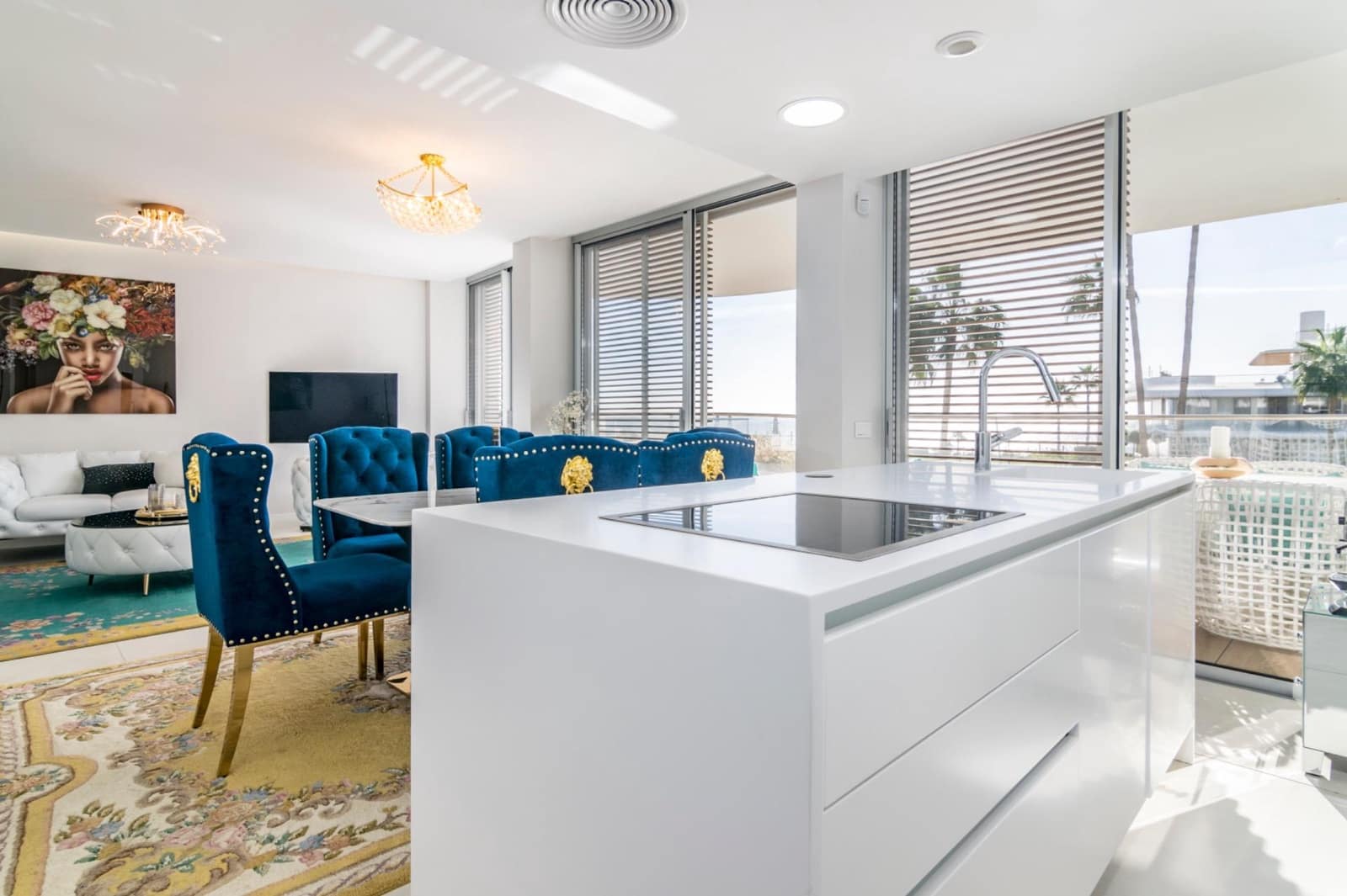 3 sypialnia Apartament na sprzedaż w Estepona z basenem garażem - 1 295 000 € (Ref: 9825618)