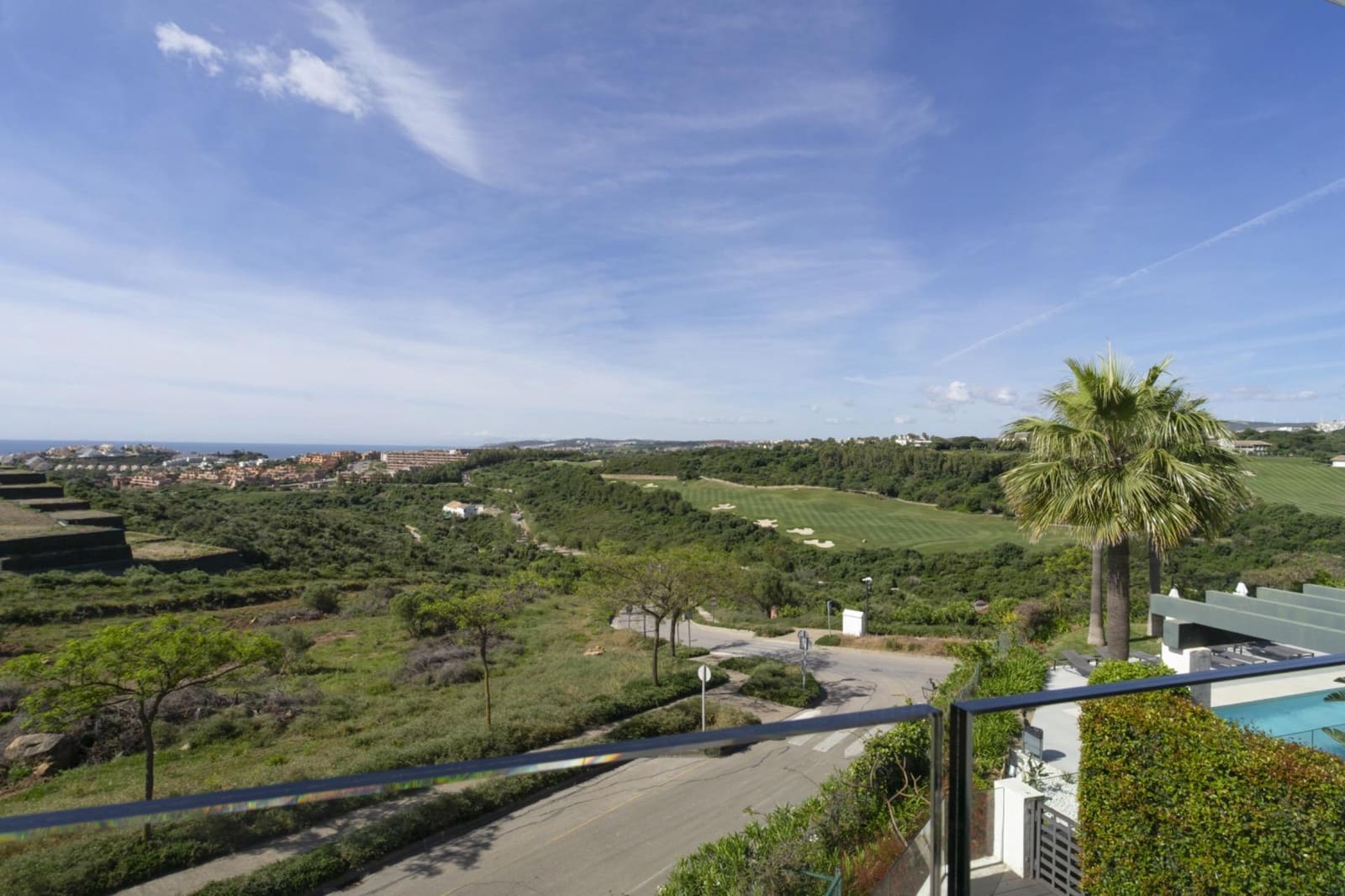2 Zimmer Apartment zu verkaufen in Casares mit Pool Garage - 475.000 € (Ref: 9829344)