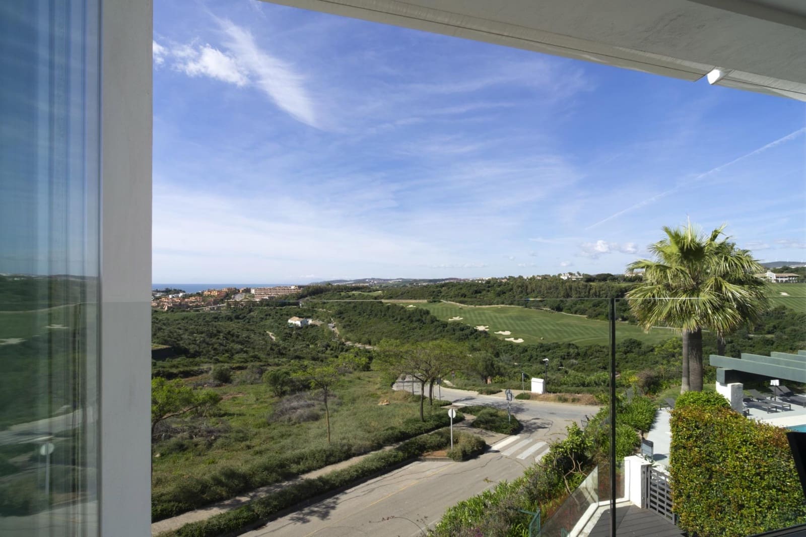 2 Zimmer Apartment zu verkaufen in Casares mit Pool Garage - 475.000 € (Ref: 9829344)