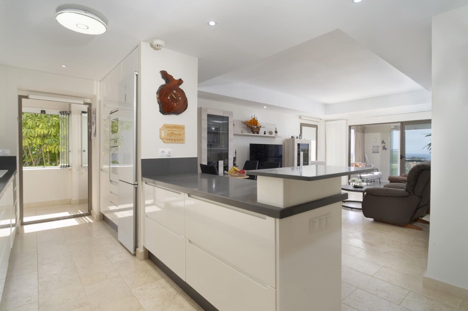 2 Zimmer Apartment zu verkaufen in Casares mit Pool Garage - 475.000 € (Ref: 9829344)