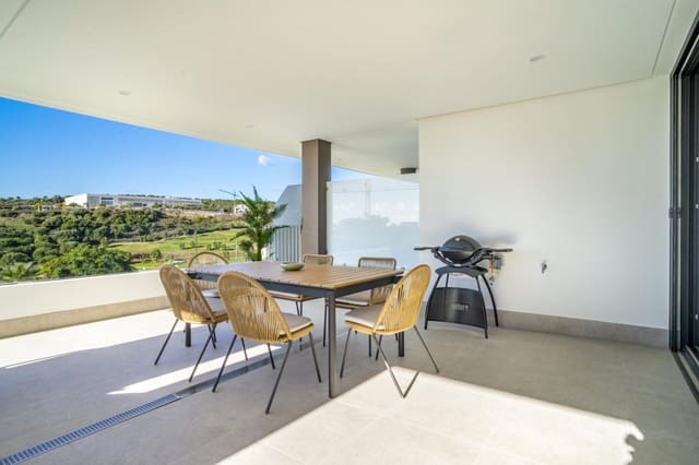 2 sovrum Lägenhet för semesterbostäder i Estepona med pool garage - 3 000 € (Ref: 9831666)
