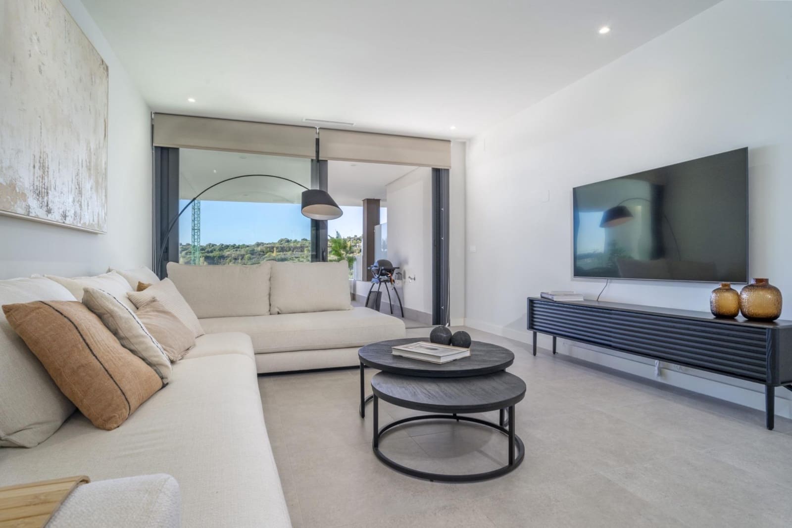 2 sovrum Lägenhet för semesterbostäder i Estepona med pool garage - 3 000 € (Ref: 9831666)