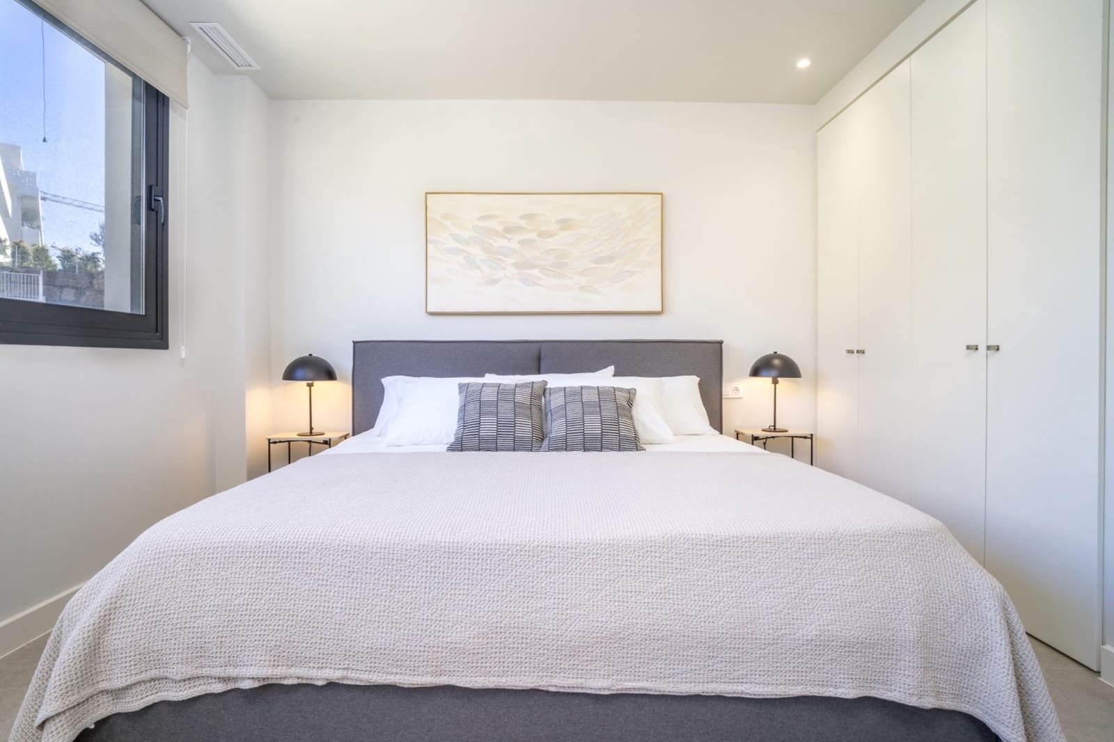 2 sovrum Lägenhet för semesterbostäder i Estepona med pool garage - 3 000 € (Ref: 9831666)