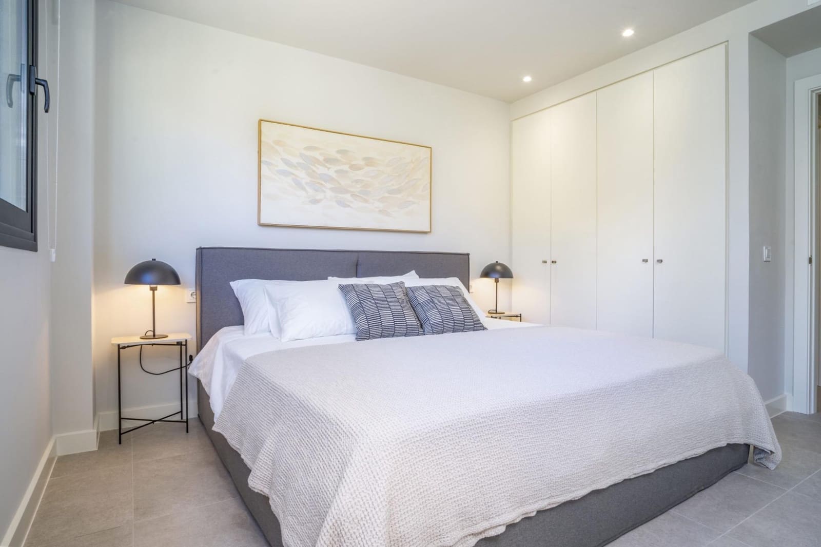 2 sovrum Lägenhet för semesterbostäder i Estepona med pool garage - 3 000 € (Ref: 9831666)