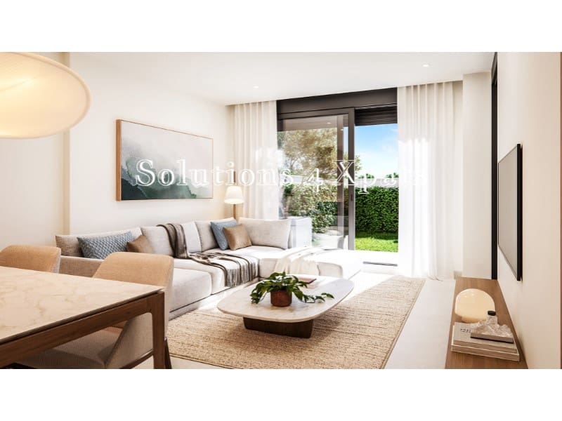 Appartement te koop in Torre del Mar met zwembad garage - € 455.000 (Ref: 10086057)
