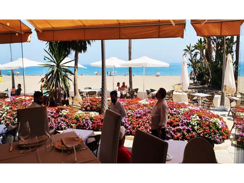 Leilighet til salgs i Estepona med svømmebasseng garasje - € 595 400 (Ref: 6306733)