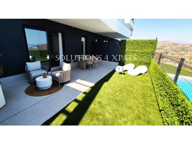 Apartment for sale in Rincon de la Victoria with pool garage - € 425,000 (Ref: 6311547)