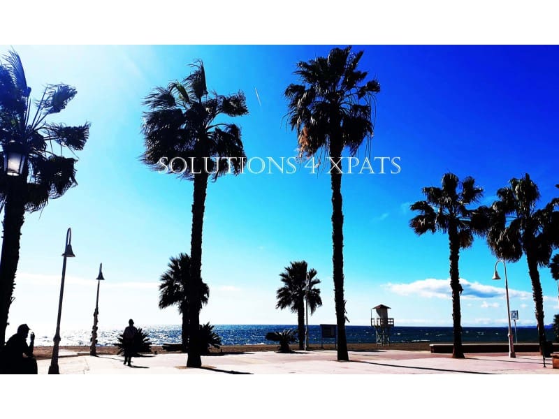 Apartment for sale in Rincon de la Victoria with pool garage - € 425,000 (Ref: 6311547)