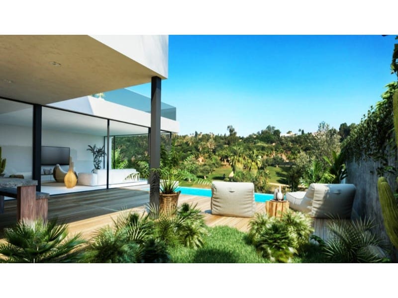 Villa for sale in Estepona with pool garage - € 1,790,000 (Ref: 6368958)