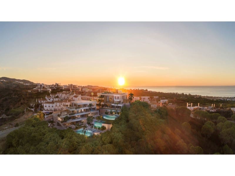 Apartment for sale in Marbella with pool garage - € 1,150,000 (Ref: 6570135)