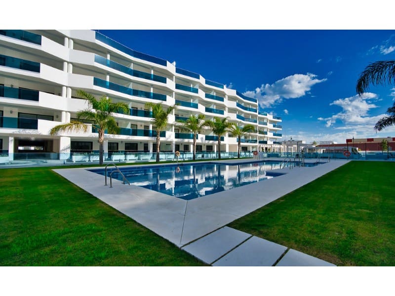 Lejlighed til salg i Las Lagunas de Mijas med swimmingpool garage - € 585.000 (Ref: 6694699)