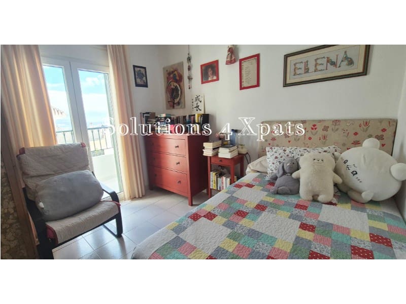 4 bedroom Townhouse for sale in Torre del Mar with pool garage - € 537,000 (Ref: 6815390)