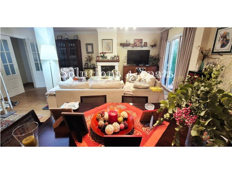 4 bedroom Townhouse for sale in Torre del Mar with pool garage - € 537,000 (Ref: 6815390)