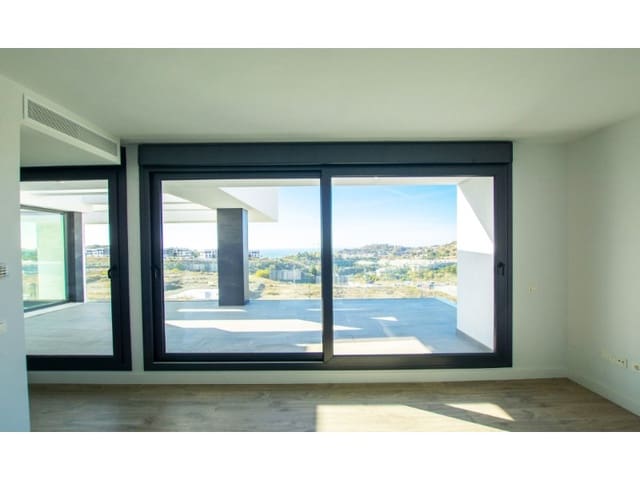 Willa na sprzedaż w Colinas del Limonar, Miasto Málaga z basenem garażem - 1 750 000 € (Ref: 7002798)