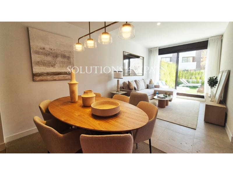 Semi-Rækkehus til salg i Rincon de la Victoria med garage - € 705.000 (Ref: 7260608)