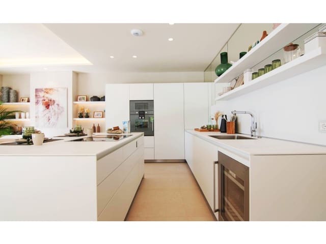 Moradia para venda em El Velerín, Estepona com piscina garagem - 4 500 000 € (Ref: 7322017)