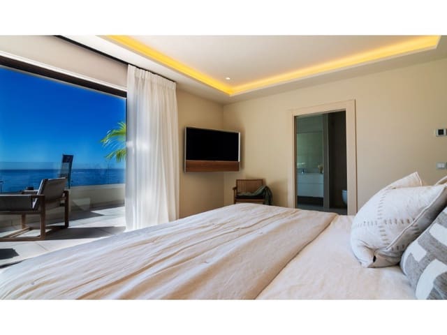 Moradia para venda em El Velerín, Estepona com piscina garagem - 4 500 000 € (Ref: 7322017)