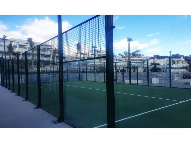 Moradia para venda em El Velerin com piscina garagem - 4 500 000 € (Ref: 7322017)