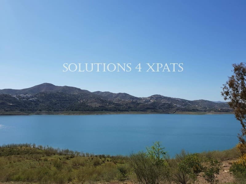 Villa til salg i Vinuela med swimmingpool - € 365.000 (Ref: 7372629)