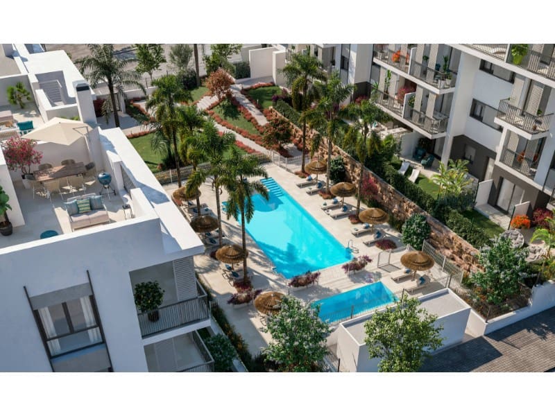 Penthouse te koop in Estepona met zwembad garage - € 689.000 (Ref: 8014413)