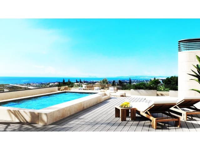 Leilighet til salgs i La Concha - Resina Golf, Estepona med svømmebasseng garasje - € 678 000 (Ref: 8090512)