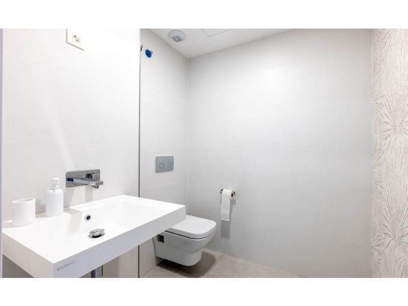 Huis te koop in Mijas Costa met zwembad garage - € 713.000 (Ref: 8175207)